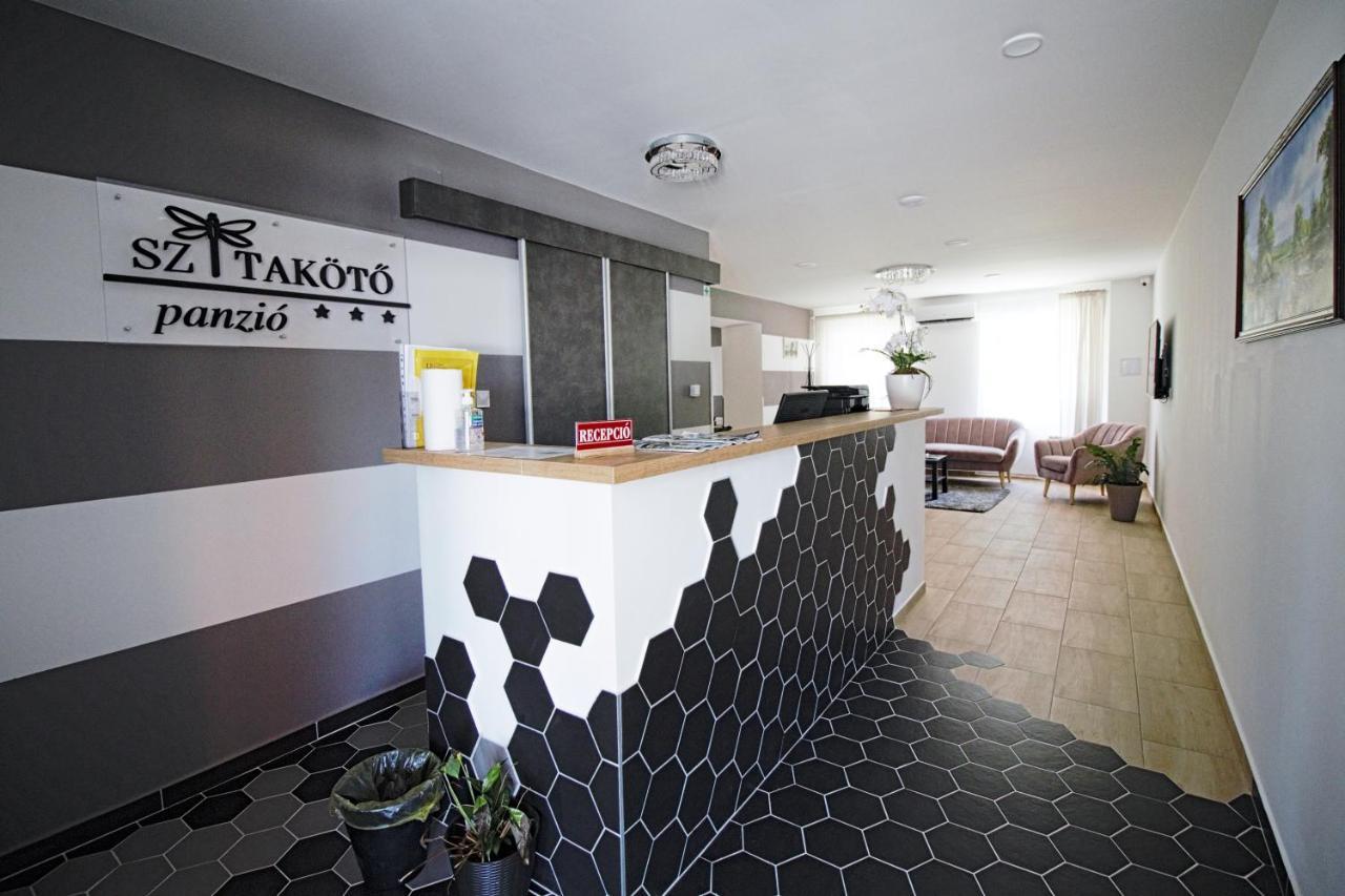 Szitakoeto Panzio Hotel Tiszafüred Exterior foto