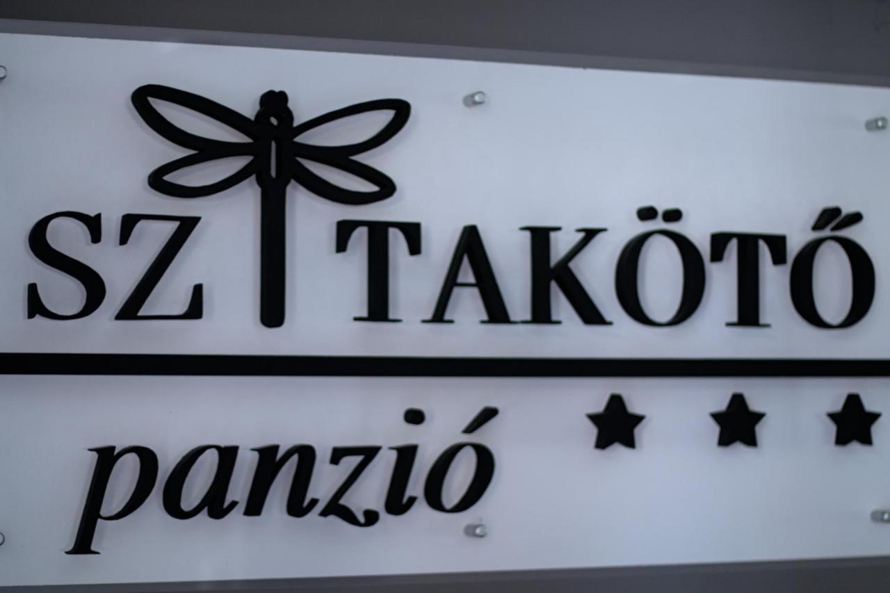 Szitakoeto Panzio Hotel Tiszafüred Exterior foto
